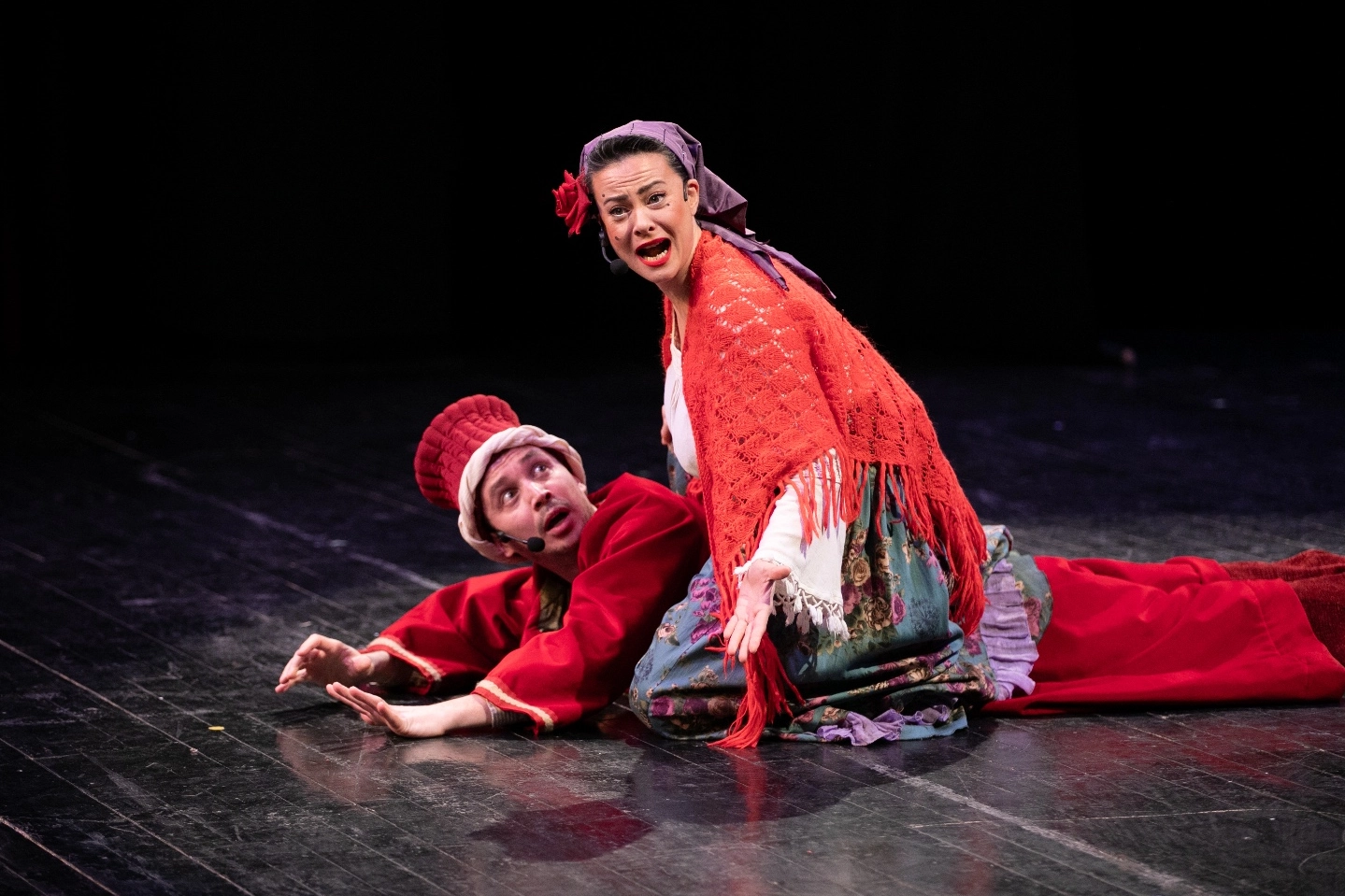 İzmir'de 'Demokrasi Gemisi' demir aldı