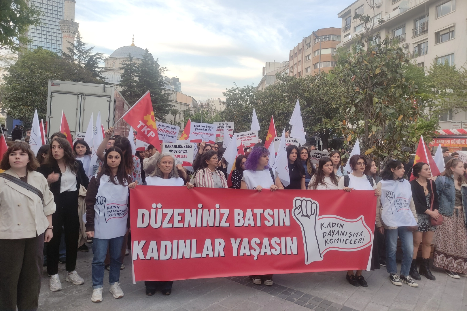 Bahar Aksu için Şişli’de öfkeli eylem!