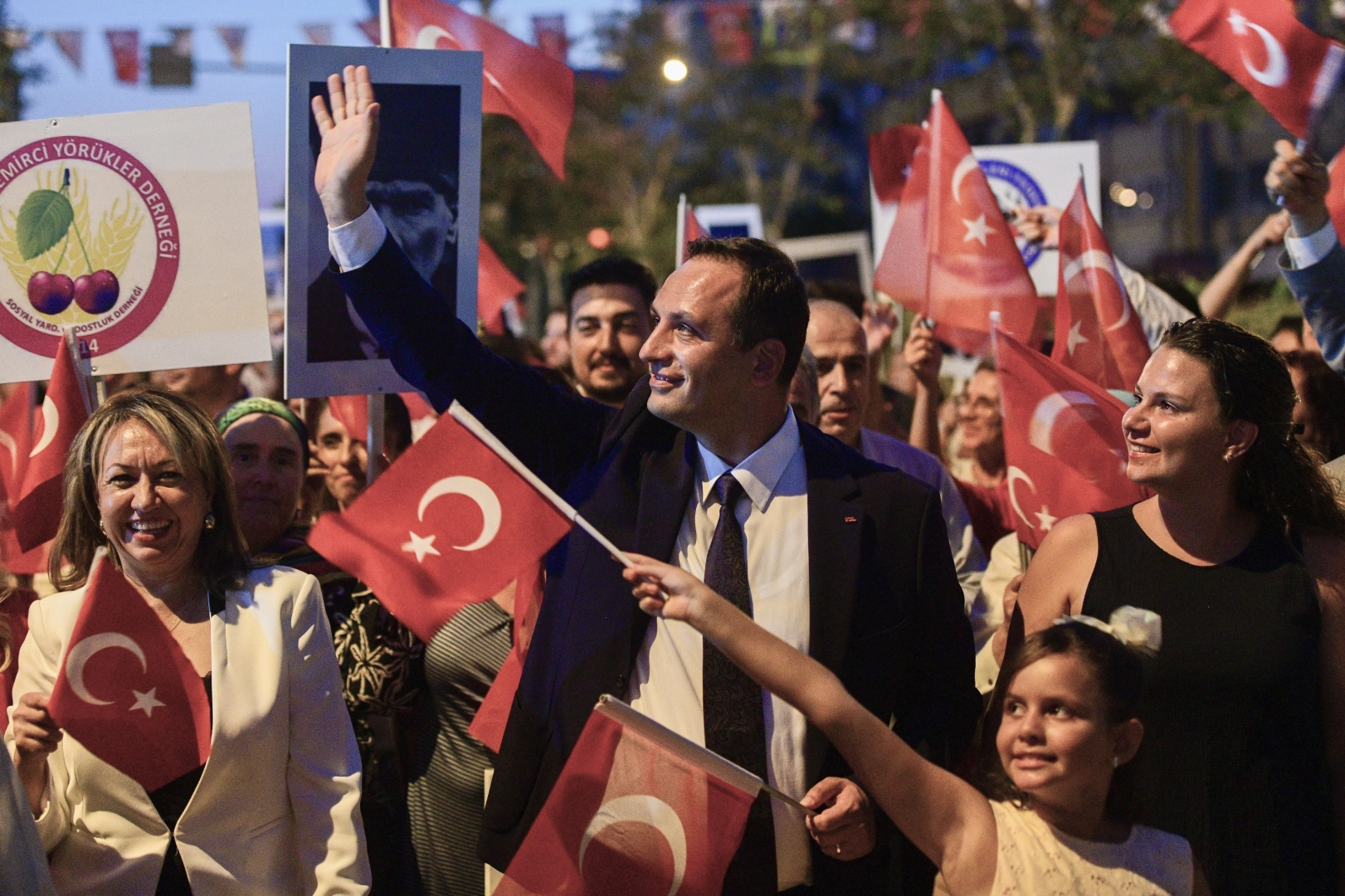 İzmir Bornova’da 19 Mayıs coşkusu heyecanı