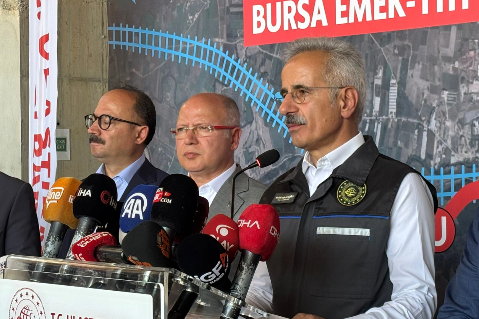 Bakan Uraloğlu açıkladı... Bursa YHT Hattı 2026’da hizmete açılıyor