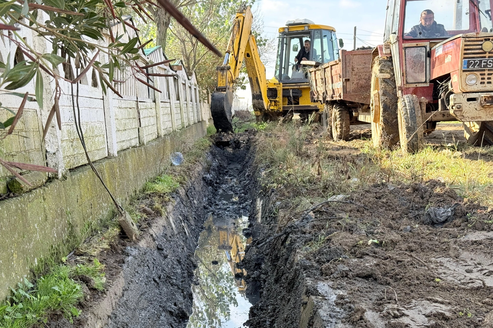 Keşan Mecidiye’de derelerde temizlik seferberliği